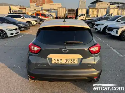 Renault QM3 2016 1.5 Автомат в Москве № 535856, миниатюра 10
