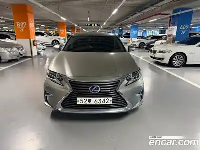Lexus ES 2018 2.5 Вариатор в Москве № 547158, миниатюра 2