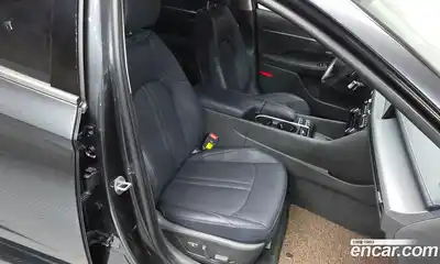 Hyundai Sonata 2024 2.0 Автомат в Москве № 582250, миниатюра 12