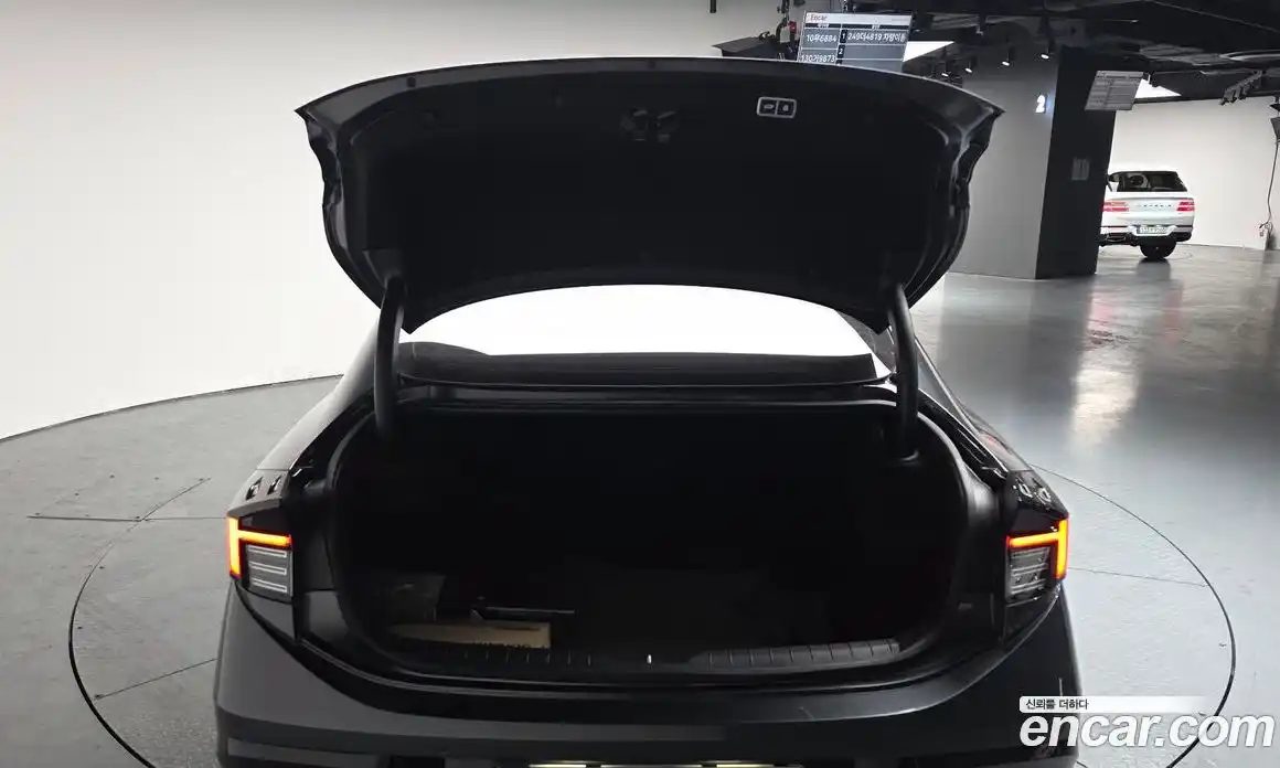 Hyundai Sonata 2024 2.0 Автомат в Москве № 582250, фото 19