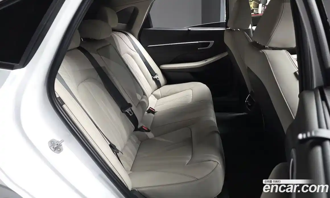 Hyundai Sonata 2024 1.6 Автомат в Москве № 582282, фото 12