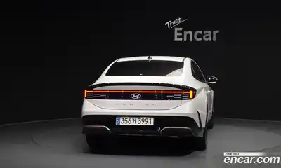 Hyundai Sonata 2024 1.6 Автомат в Москве № 582282, миниатюра 4