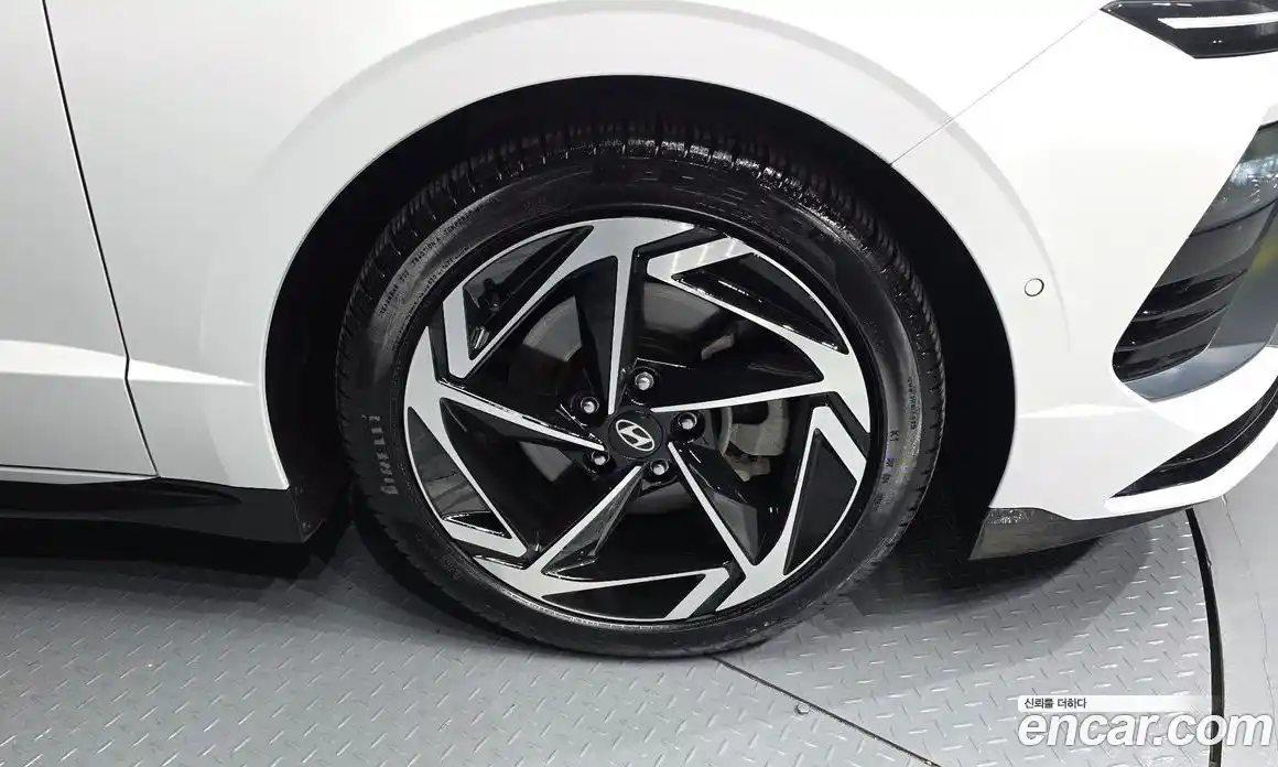 Hyundai Sonata 2024 1.6 Автомат в Москве № 582282, фото 5