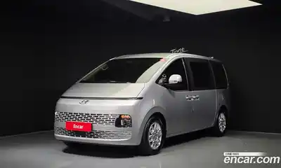Hyundai Staria, 2023
