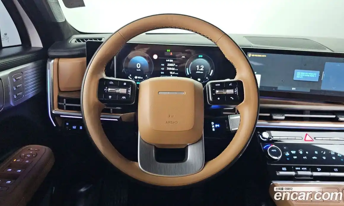 Hyundai Santa Fe 2024 1.6 Автомат в Москве № 582672, фото 13