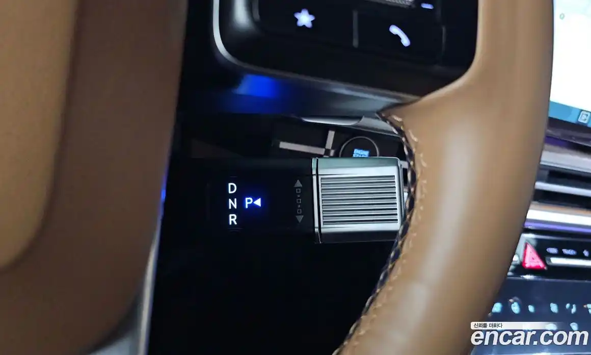 Hyundai Santa Fe 2024 1.6 Автомат в Москве № 582672, фото 9