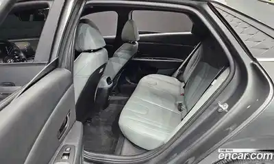 Hyundai Avante 2024 1.6 Автомат в Москве № 582841, миниатюра 11