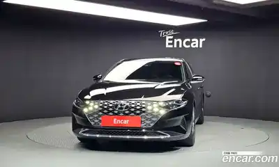 Hyundai Grandeur 2022 2.5 Автомат в Москве № 582936, миниатюра 3