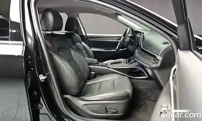 Hyundai Grandeur 2022 2.5 Автомат в Москве № 582936, миниатюра 10