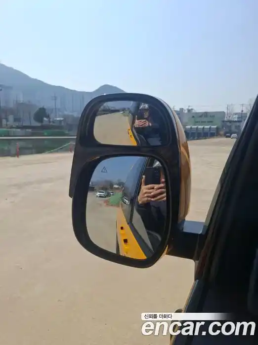 Hyundai Staria 2024 3.5 Автомат в Москве № 583052, фото 11