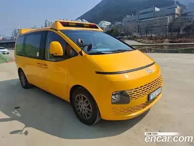 Hyundai Staria 2024 3.5 Автомат в Москве № 583052, миниатюра 5