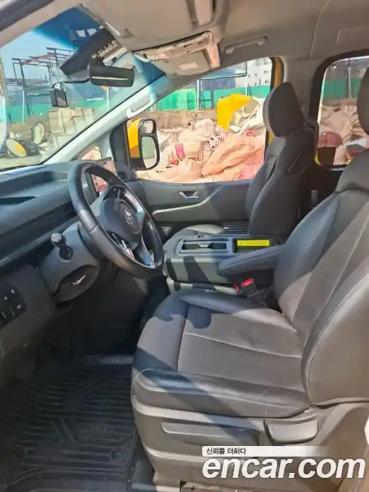 Hyundai Staria 2024 3.5 Автомат в Москве № 583052, фото 7