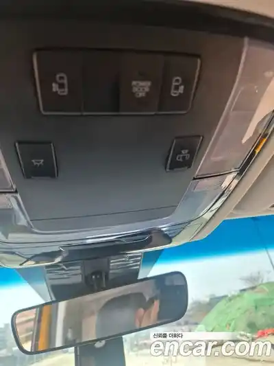 Hyundai Staria 2024 3.5 Автомат в Москве № 583052, миниатюра 10