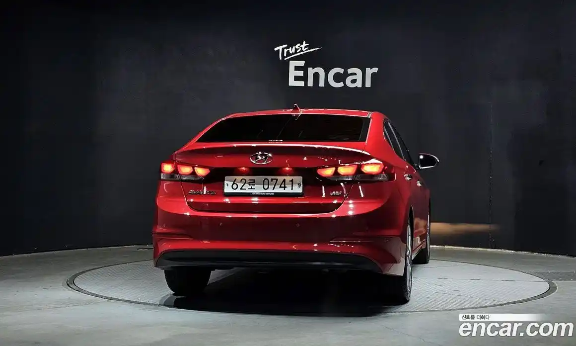 Hyundai Avante 2016 1.6 Автомат в Москве № 583062, фото 4