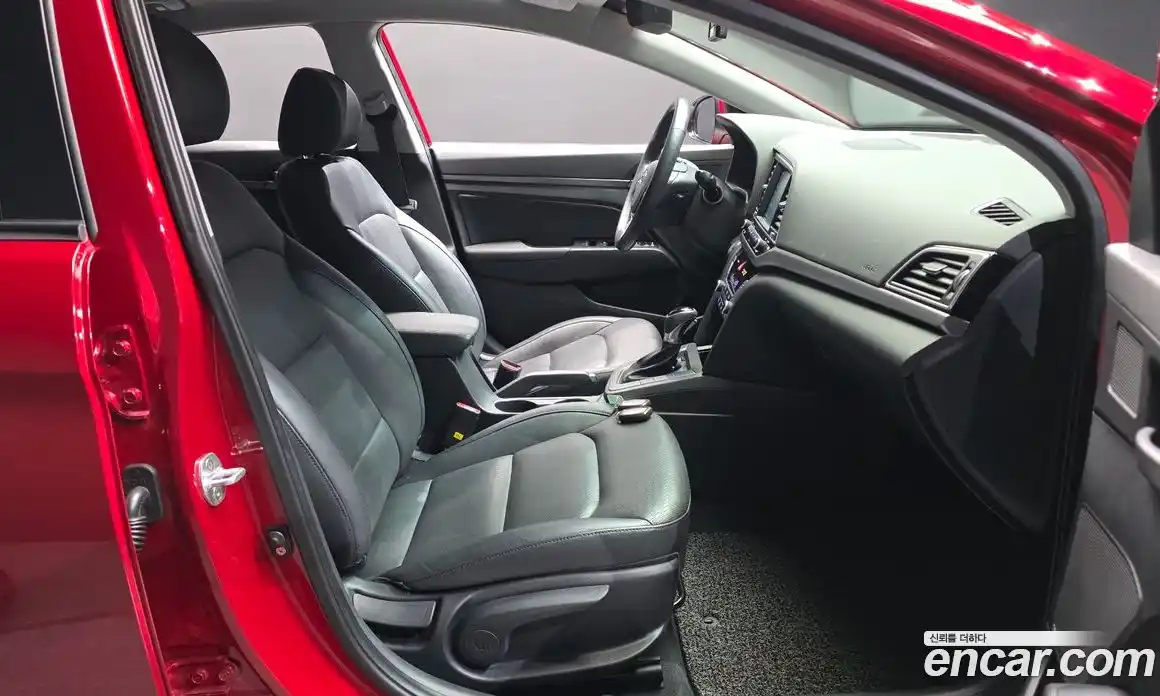 Hyundai Avante 2016 1.6 Автомат в Москве № 583062, фото 10