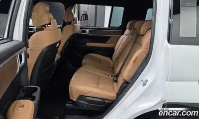 Hyundai Santa Fe 2024 1.6 Автомат в Москве № 583140, миниатюра 11