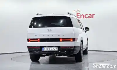 Hyundai Santa Fe 2024 1.6 Автомат в Москве № 583140, миниатюра 3