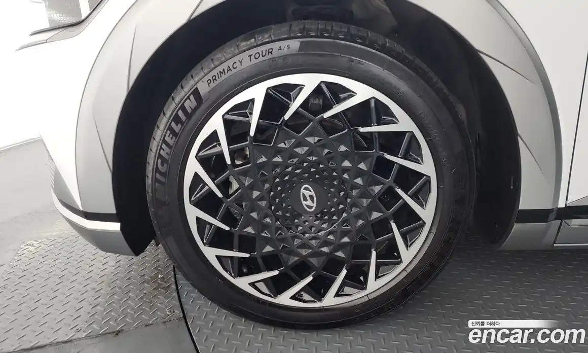 Hyundai Ioniq 5 2023 0.1 Автомат в Москве № 583182, фото 5