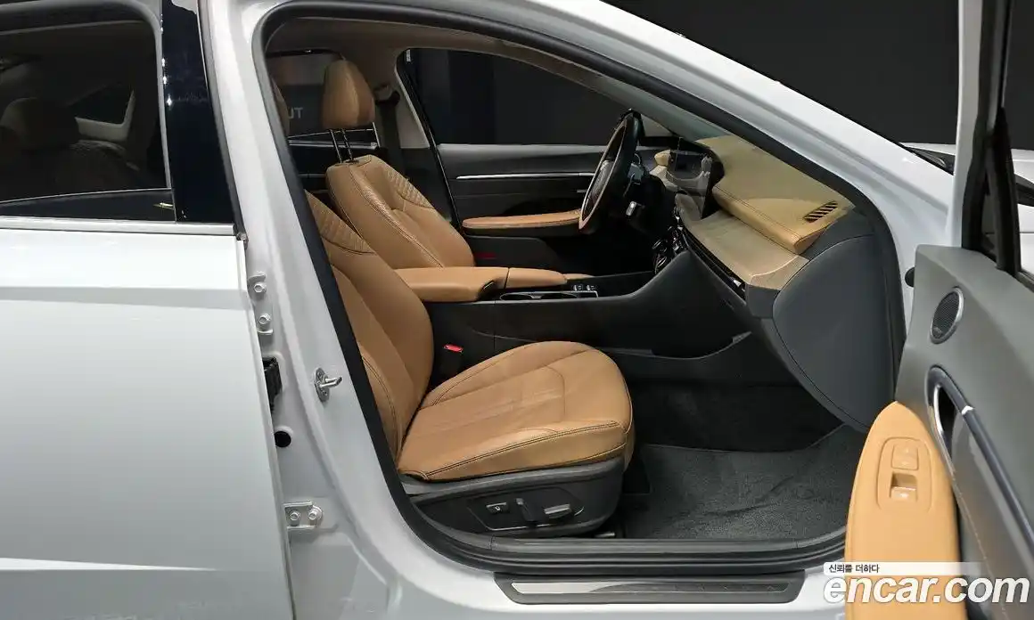 Hyundai Sonata 2024 1.6 Автомат в Москве № 583192, фото 11