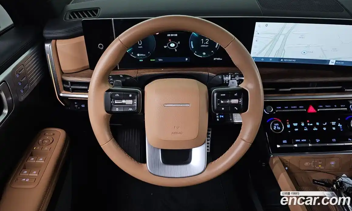 Hyundai Santa Fe 2024 1.6 Автомат в Москве № 583230, фото 14