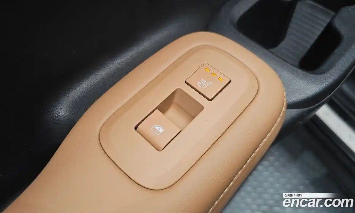 Hyundai Santa Fe 2024 1.6 Автомат в Москве № 583230, фото 19