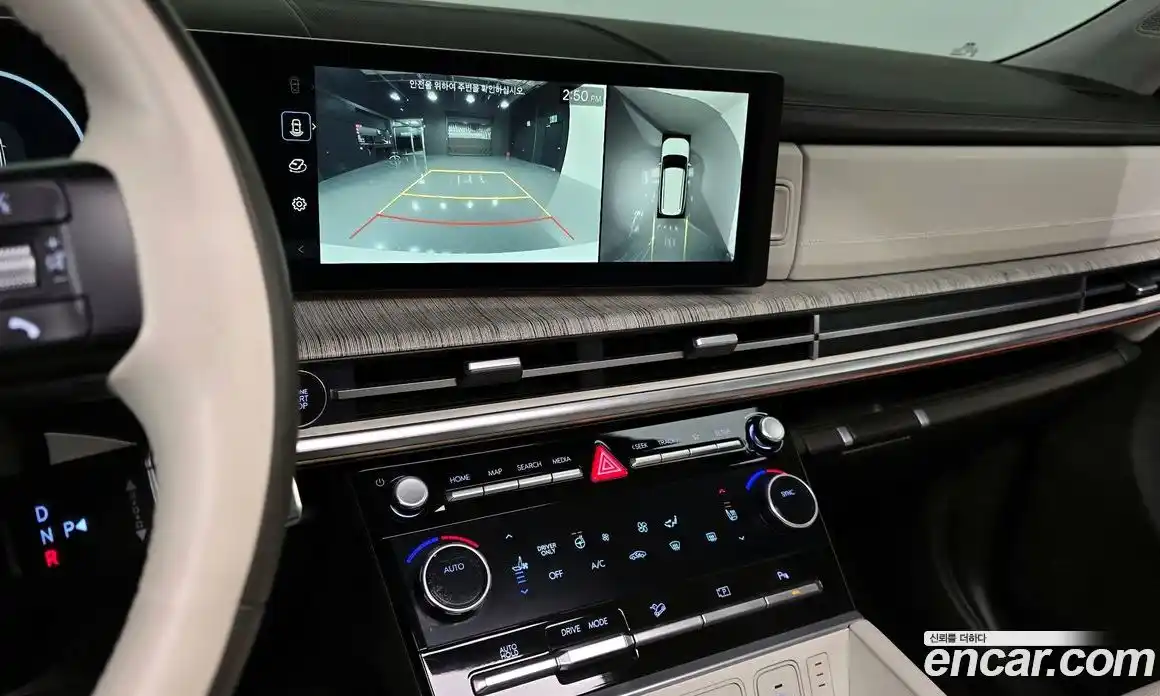 Hyundai Santa Fe 2024 1.6 Автомат в Москве № 583490, фото 16