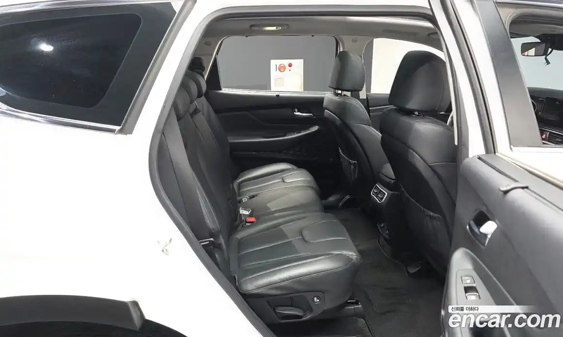 Hyundai Santa Fe 2022 1.6 Автомат в Москве № 583558, фото 12