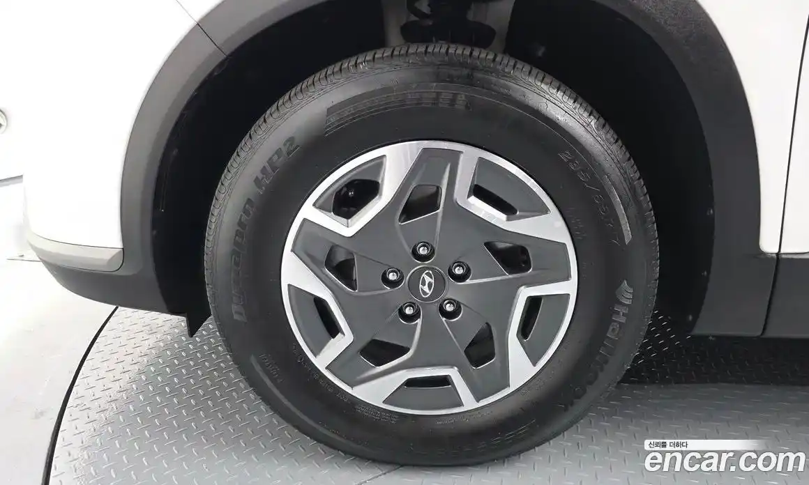 Hyundai Santa Fe 2022 1.6 Автомат в Москве № 583558, фото 5