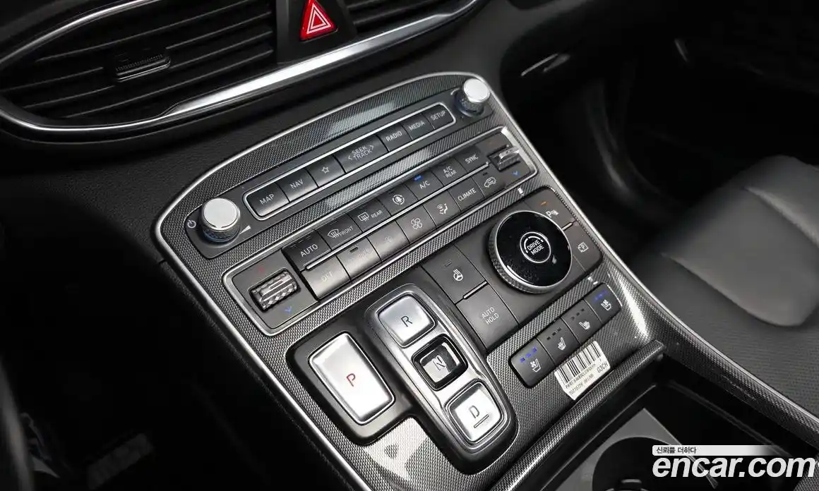 Hyundai Santa Fe 2022 1.6 Автомат в Москве № 583558, фото 9