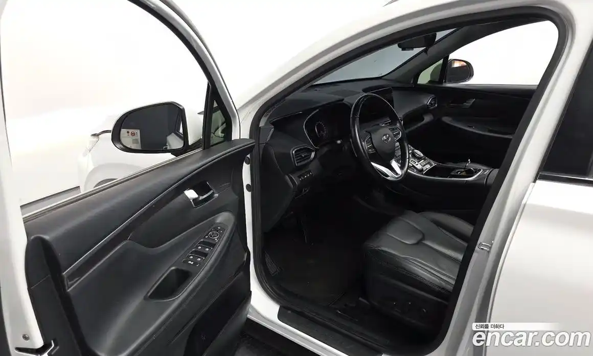 Hyundai Santa Fe 2022 1.6 Автомат в Москве № 583558, фото 10