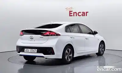 Hyundai Ioniq 2016 1.6 Автомат в Москве № 583653, миниатюра 2