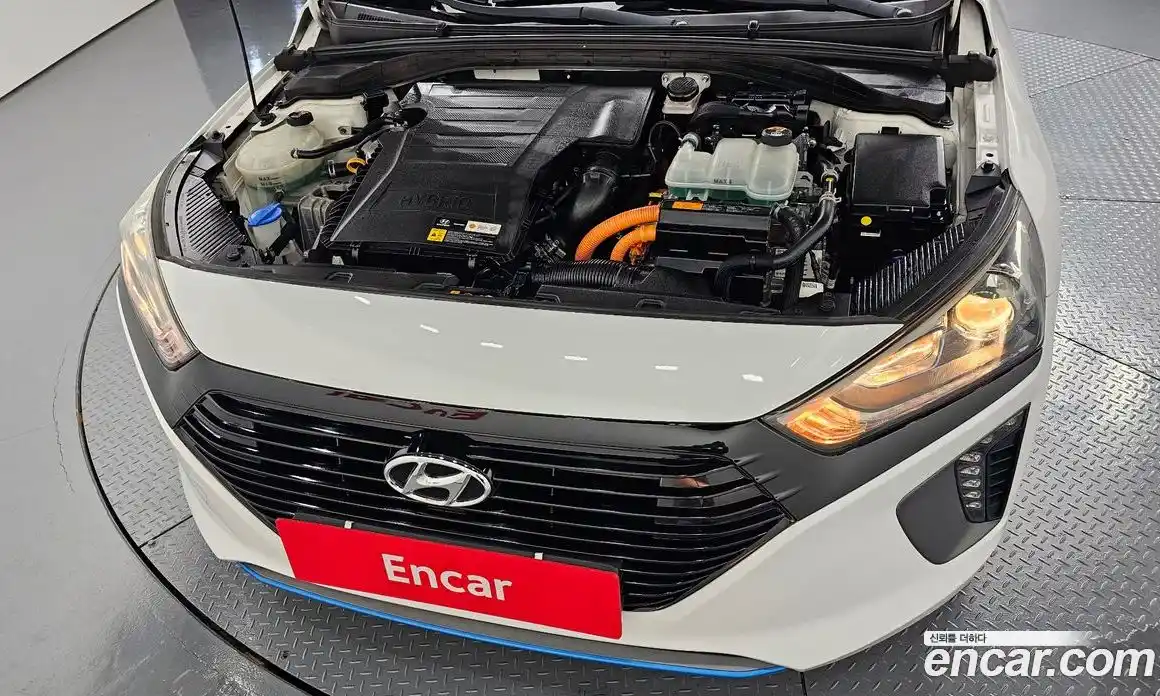 Hyundai Ioniq 2016 1.6 Автомат в Москве № 583653, фото 6