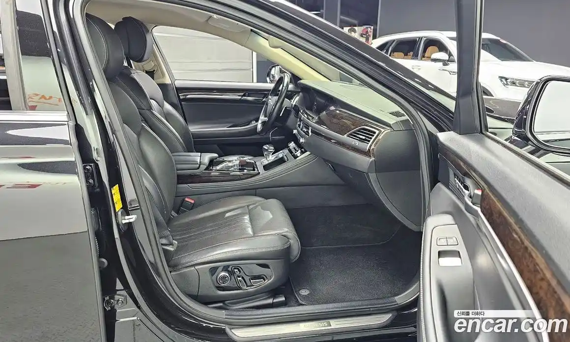 Genesis G90 2019 3.8 Автомат в Москве № 58377, фото 11