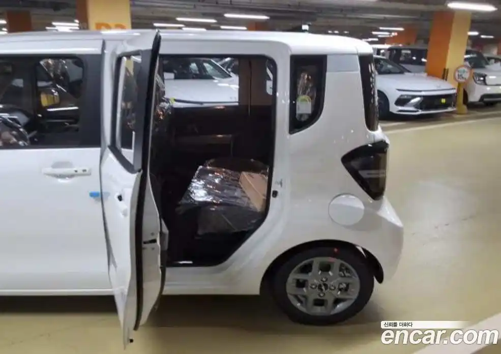 Kia Ray 2026 1.0 Автомат в Москве № 583856, фото 11