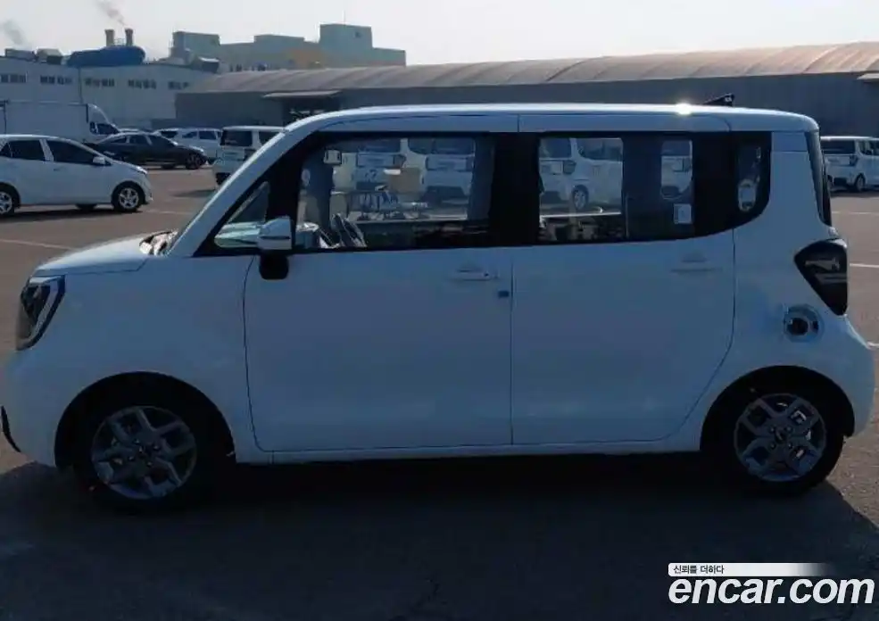 Kia Ray 2026 1.0 Автомат в Москве № 583859, фото 5