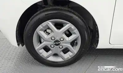 Kia Ray 2025 1.0 Автомат в Москве № 584058, миниатюра 5