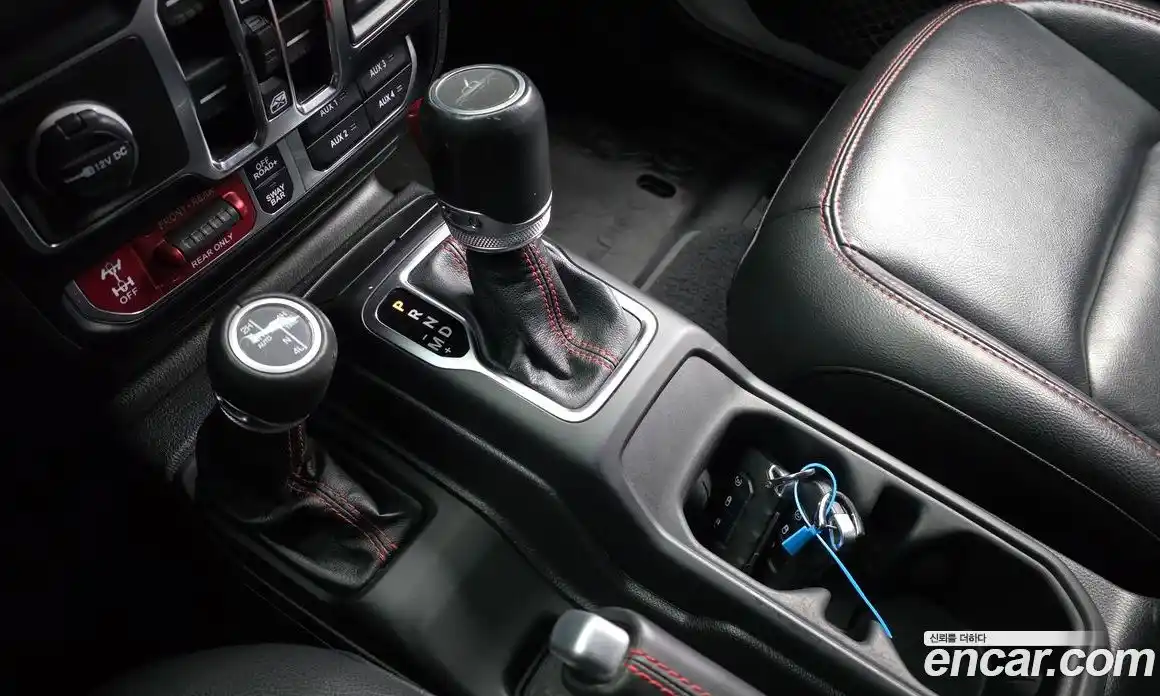 Jeep Gladiator 2023 3.6 Автомат в Москве № 584271, фото 9