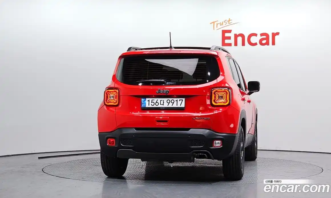 Jeep Renegade 2020 2.4 Автомат в Москве № 584308, фото 4