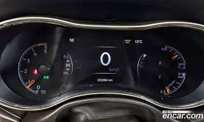 Jeep Cherokee 2016 3.0 Автомат в Москве № 584425, миниатюра 8