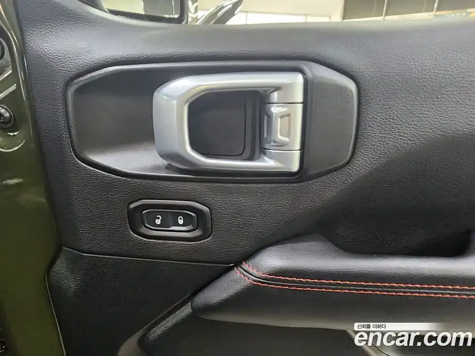 Jeep Gladiator 2021 3.6 Автомат в Москве № 584481, фото 15