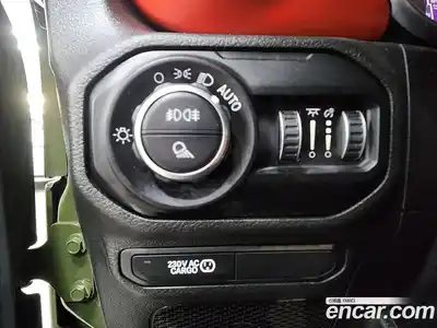 Jeep Gladiator 2021 3.6 Автомат в Москве № 584481, миниатюра 4