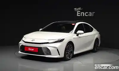 Toyota Camry, 2025