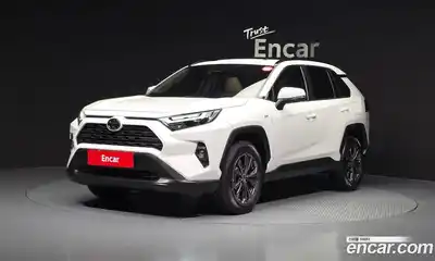 Toyota RAV4, 2025