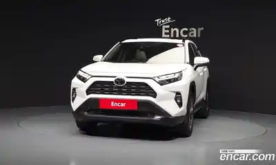 Toyota RAV4 2025 2.5 Автомат в Москве № 584559, миниатюра 3