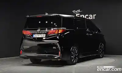Toyota Alphard 2024 2.5 Автомат в Москве № 584569, миниатюра 2