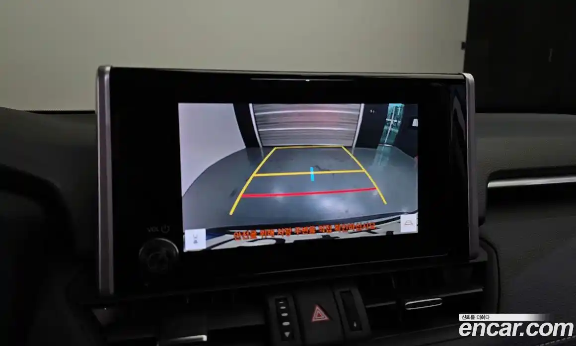 Toyota RAV4 2024 2.5 Автомат в Москве № 584580, фото 16