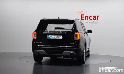 Ford Explorer 2023 2.3 Автомат в Москве № 584791, миниатюра 4