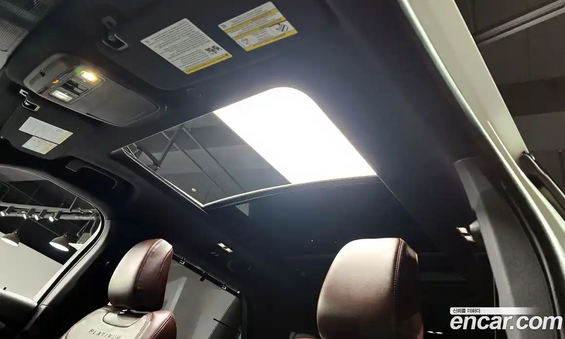 Ford Explorer 2023 3.0 Автомат в Москве № 584817, фото 19