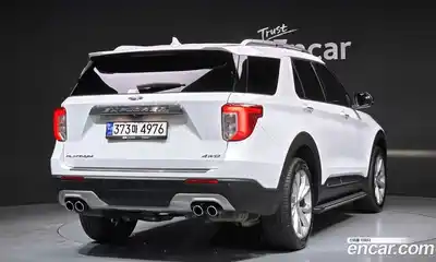 Ford Explorer 2023 3.0 Автомат в Москве № 584817, миниатюра 2