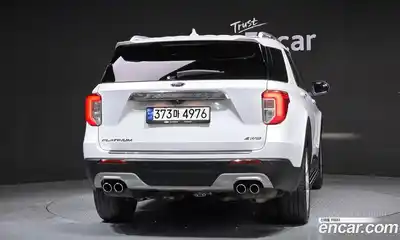 Ford Explorer 2023 3.0 Автомат в Москве № 584817, миниатюра 4